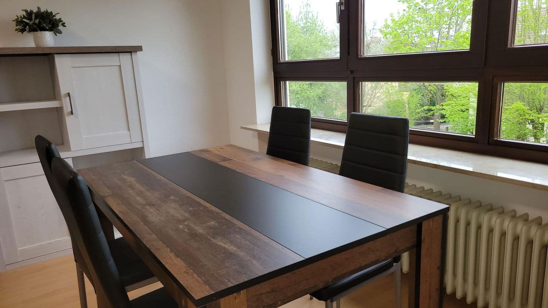 Prenájom bytu 3-izbový 92 m², Offenburger Straße 37, Böblingen, Bádensko-Wurttembersko Prenájom bytu 3-izbový 92 m², Offenburger Straße 37, Böblingen, Bádensko-Wurttembersko