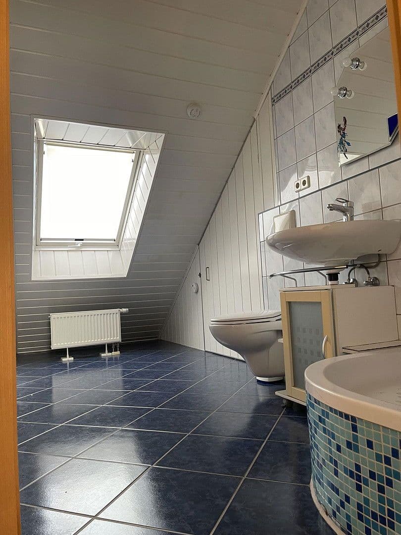 Predaj domu 134 m², pozemek 150 m², Stuttgart, Bádensko-Wurttembersko Predaj domu 134 m², pozemek 150 m², Stuttgart, Bádensko-Wurttembersko