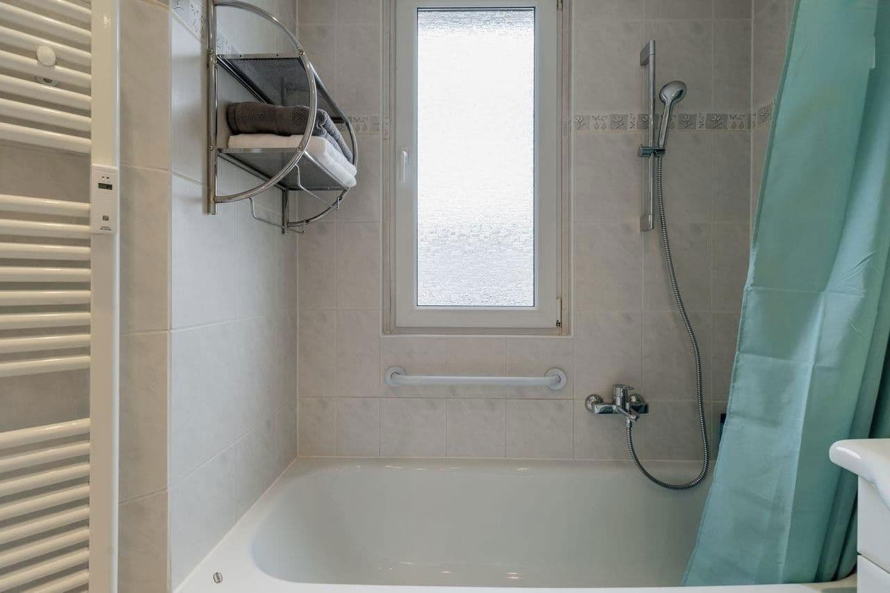 Predaj bytu 2-izbový 57 m², Berlin, Berlín Predaj bytu 2-izbový 57 m², Berlin, Berlín