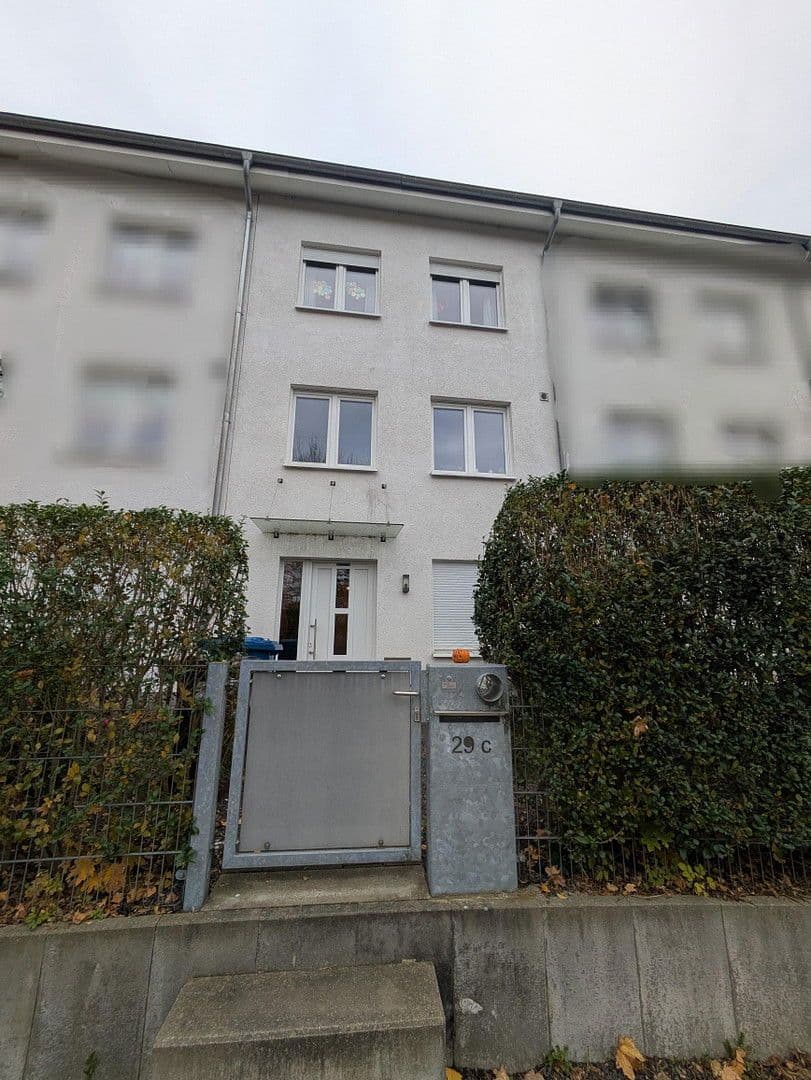 Predaj domu 174 m², pozemek 203 m², Leverkusen, Severné Porýnie - Westfálsko Predaj domu 174 m², pozemek 203 m², Leverkusen, Severné Porýnie - Westfálsko