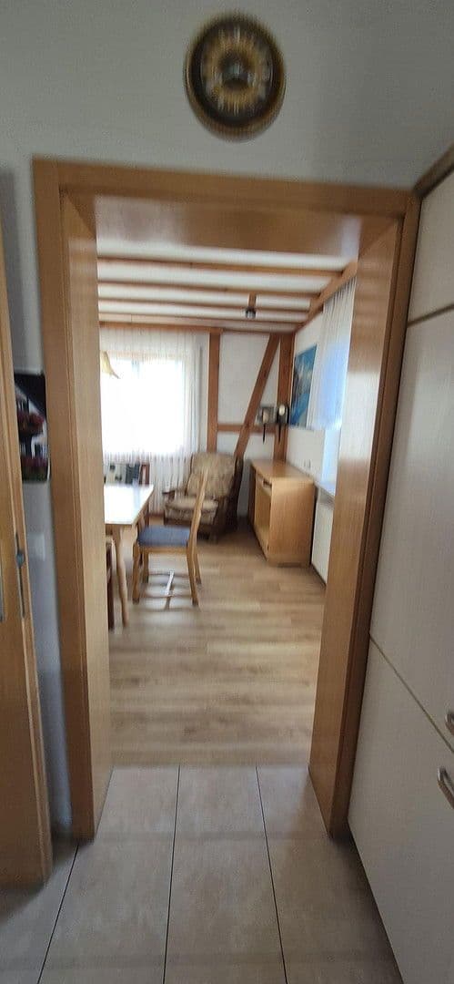 Predaj domu 152 m², pozemek 595 m², Sulz am Neckar, Bádensko-Wurttembersko Predaj domu 152 m², pozemek 595 m², Sulz am Neckar, Bádensko-Wurttembersko