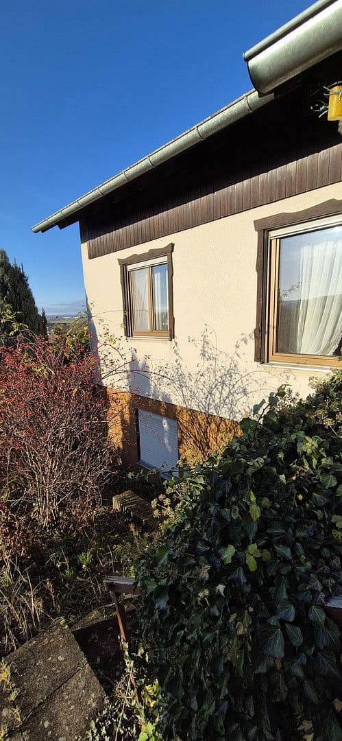 Predaj domu 152 m², pozemek 595 m², Sulz am Neckar, Bádensko-Wurttembersko Predaj domu 152 m², pozemek 595 m², Sulz am Neckar, Bádensko-Wurttembersko