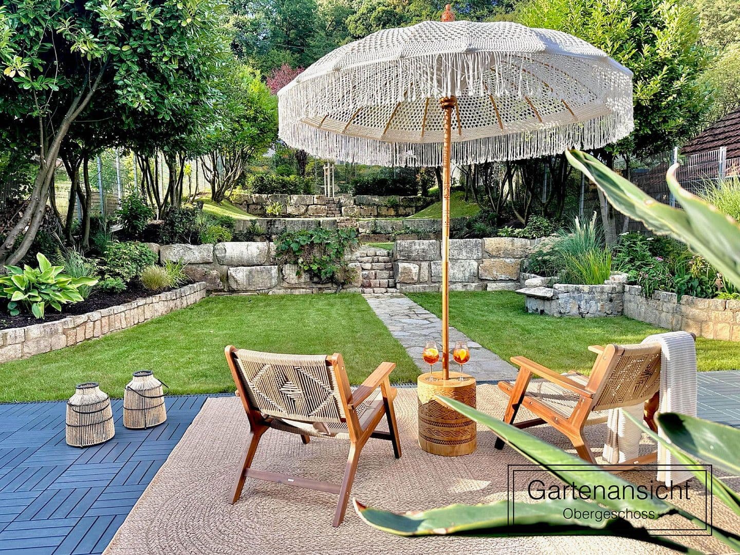 Predaj domu 384 m², pozemek 970 m², Mannebach, Porýnie-Falcko Predaj domu 384 m², pozemek 970 m², Mannebach, Porýnie-Falcko