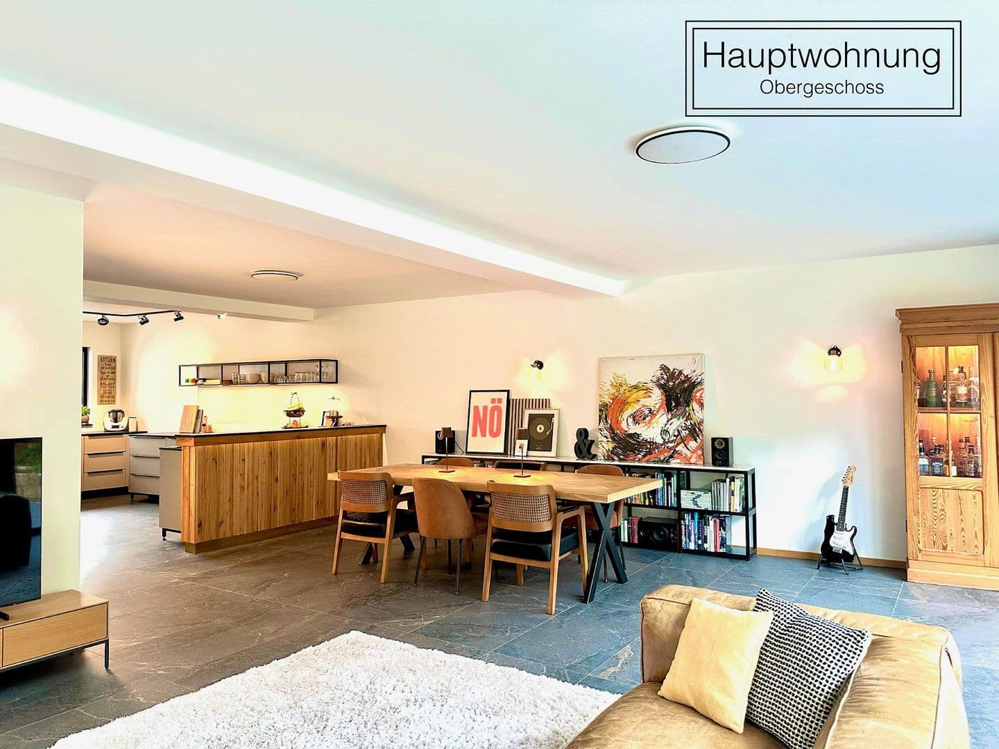 Predaj domu 384 m², pozemek 970 m², Mannebach, Porýnie-Falcko Predaj domu 384 m², pozemek 970 m², Mannebach, Porýnie-Falcko