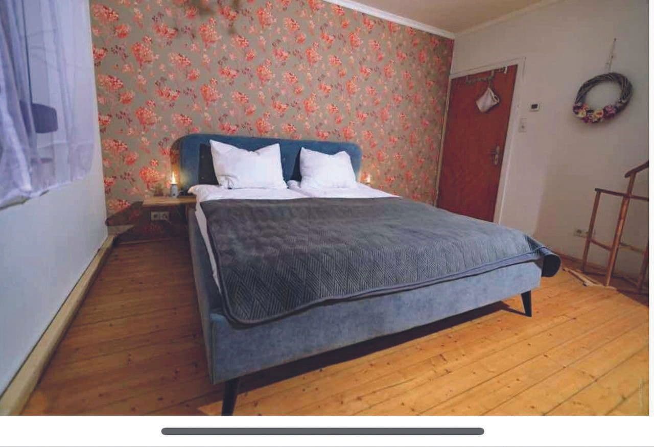 Predaj domu 170 m², pozemek 1.554 m², Müden (Mosel), Porýnie-Falcko Predaj domu 170 m², pozemek 1.554 m², Müden (Mosel), Porýnie-Falcko