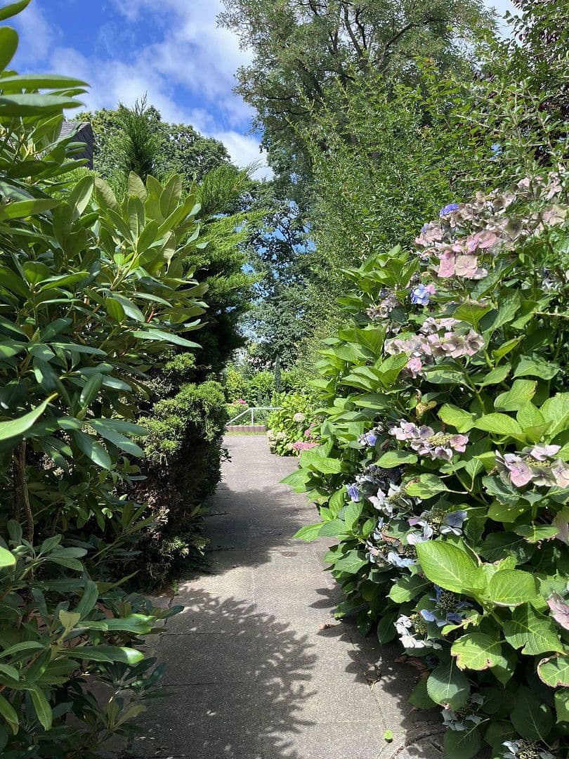 Predaj domu 160 m², pozemek 770 m², Schlosskamp, Wedel, Šlezvicko-Holštajnsko Predaj domu 160 m², pozemek 770 m², Schlosskamp, Wedel, Šlezvicko-Holštajnsko