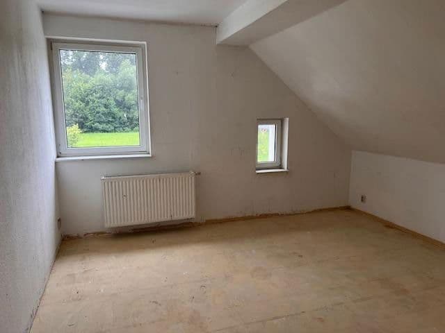 Prenájom domu 120 m², pozemek 795 m², Falkenberg 12, Briesen (Mark), Brandenbursko Prenájom domu 120 m², pozemek 795 m², Falkenberg 12, Briesen (Mark), Brandenbursko