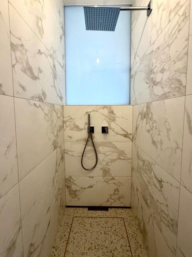 Prenájom bytu 3-izbový 187 m², Müggelseedamm 288, Berlin, Berlín Prenájom bytu 3-izbový 187 m², Müggelseedamm 288, Berlin, Berlín