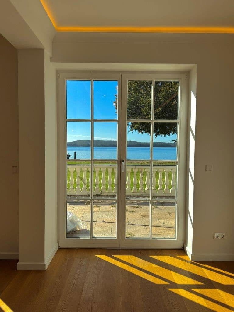 Prenájom bytu 3-izbový 187 m², Müggelseedamm 288, Berlin, Berlín Prenájom bytu 3-izbový 187 m², Müggelseedamm 288, Berlin, Berlín