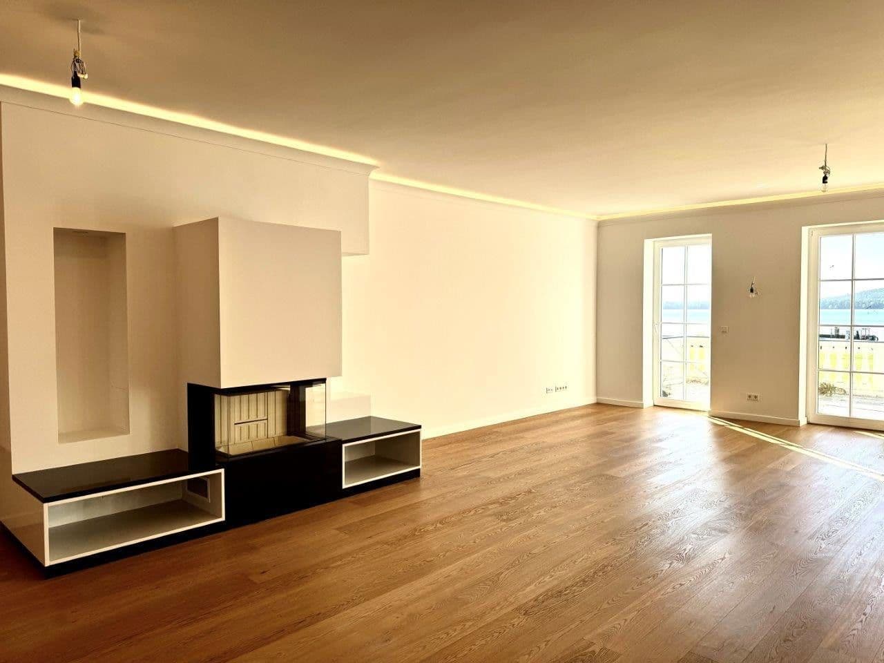 Prenájom bytu 3-izbový 187 m², Müggelseedamm 288, Berlin, Berlín Prenájom bytu 3-izbový 187 m², Müggelseedamm 288, Berlin, Berlín