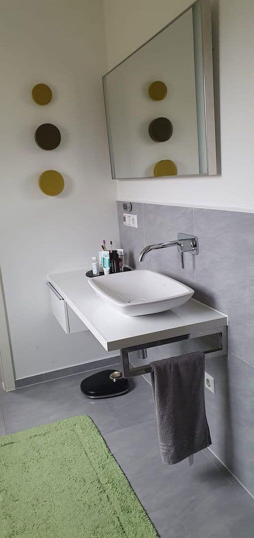 Predaj domu 185 m², pozemek 508 m², Talblick 2, Vöhrenbach, Bádensko-Wurttembersko Predaj domu 185 m², pozemek 508 m², Talblick 2, Vöhrenbach, Bádensko-Wurttembersko