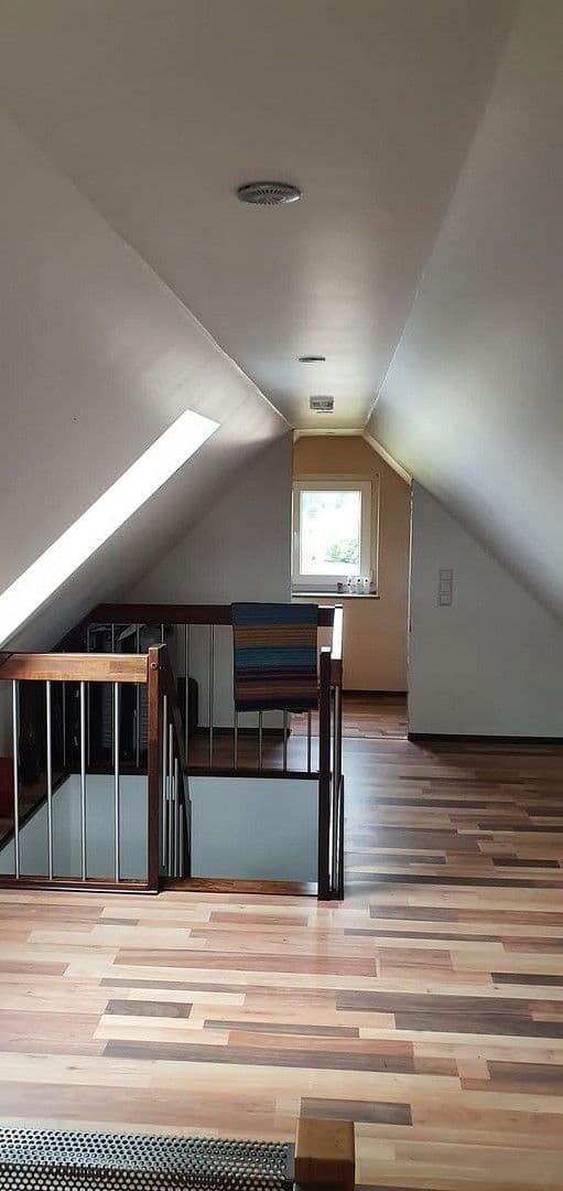 Predaj domu 185 m², pozemek 508 m², Talblick 2, Vöhrenbach, Bádensko-Wurttembersko Predaj domu 185 m², pozemek 508 m², Talblick 2, Vöhrenbach, Bádensko-Wurttembersko