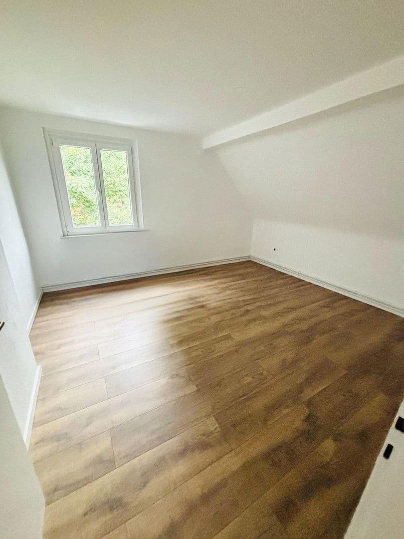 Prenájom bytu 3-izbový 65 m², Ilsenburger Straße 20, Bad Harzburg, Dolné Sasko Prenájom bytu 3-izbový 65 m², Ilsenburger Straße 20, Bad Harzburg, Dolné Sasko