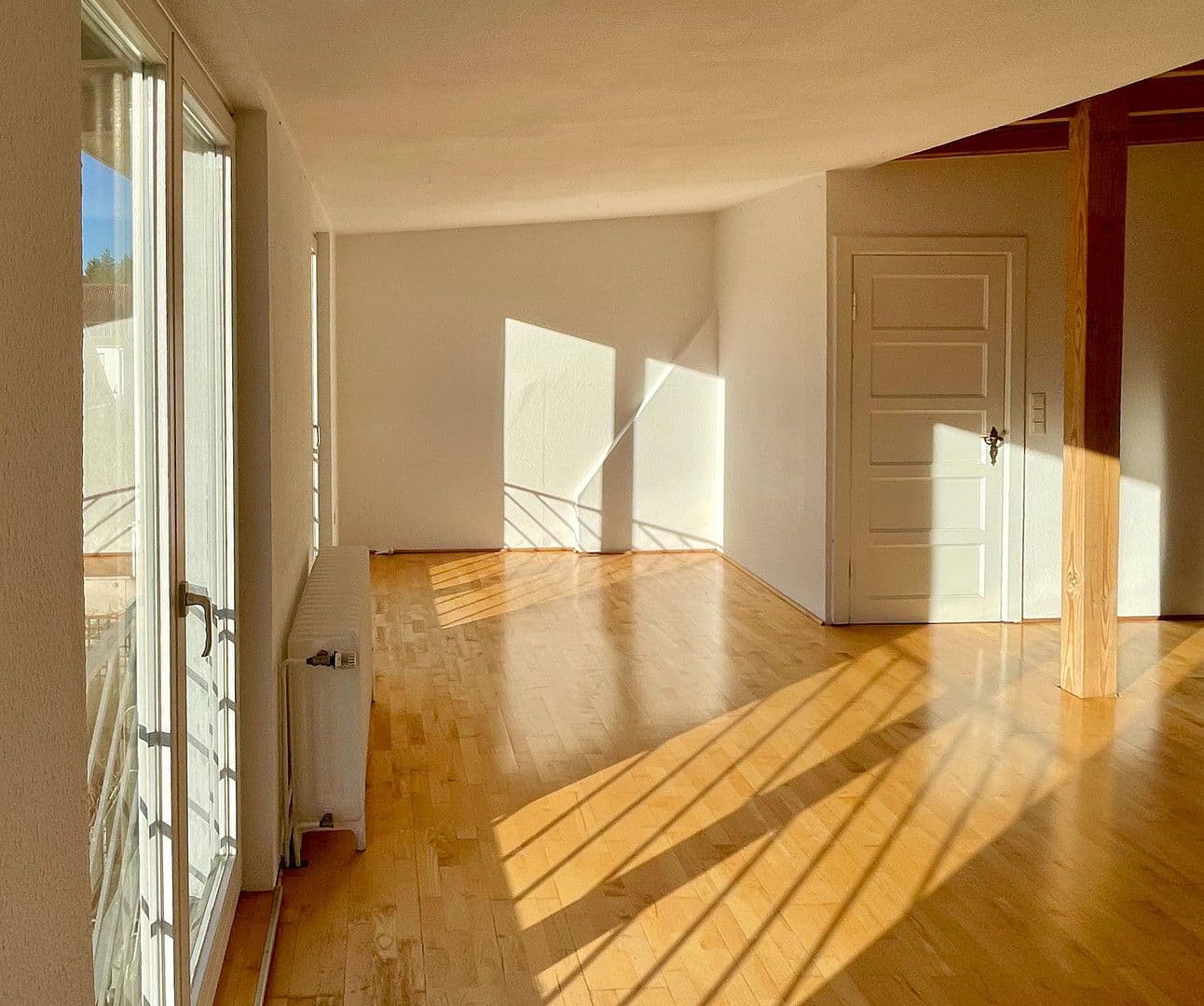 Predaj domu 199 m², pozemek 340 m², Busestr.67, Bremen, Brémy Predaj domu 199 m², pozemek 340 m², Busestr.67, Bremen, Brémy