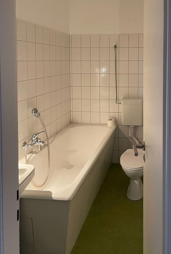 Predaj domu 199 m², pozemek 340 m², Busestr.67, Bremen, Brémy Predaj domu 199 m², pozemek 340 m², Busestr.67, Bremen, Brémy