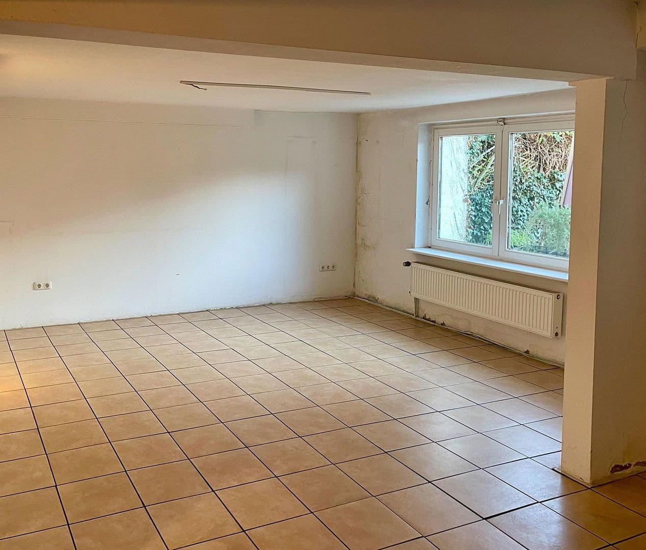 Predaj domu 199 m², pozemek 340 m², Busestr.67, Bremen, Brémy Predaj domu 199 m², pozemek 340 m², Busestr.67, Bremen, Brémy