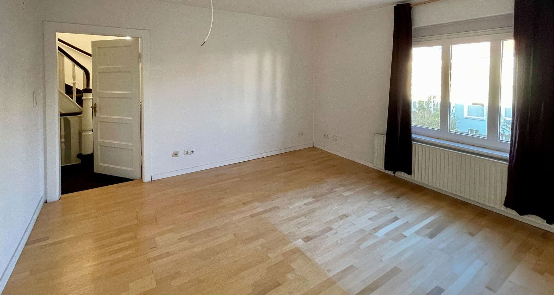 Predaj domu 199 m², pozemek 340 m², Busestr.67, Bremen, Brémy Predaj domu 199 m², pozemek 340 m², Busestr.67, Bremen, Brémy