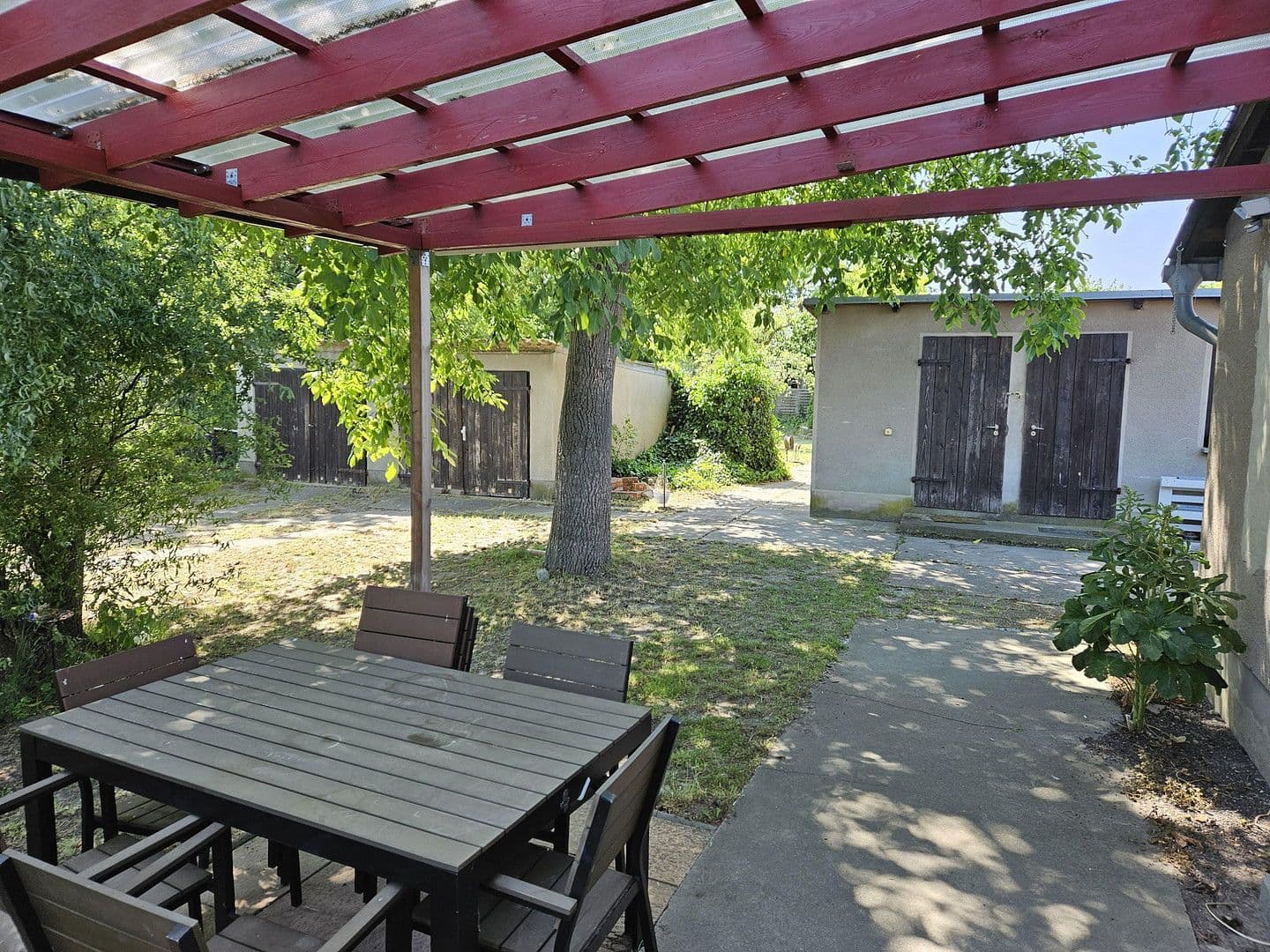 Predaj domu 63 m², pozemek 905 m², Berlin, Berlín Predaj domu 63 m², pozemek 905 m², Berlin, Berlín