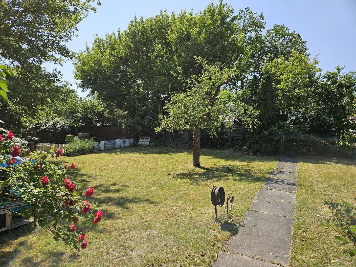 Predaj domu 63 m², pozemek 905 m², Berlin, Berlín Predaj domu 63 m², pozemek 905 m², Berlin, Berlín