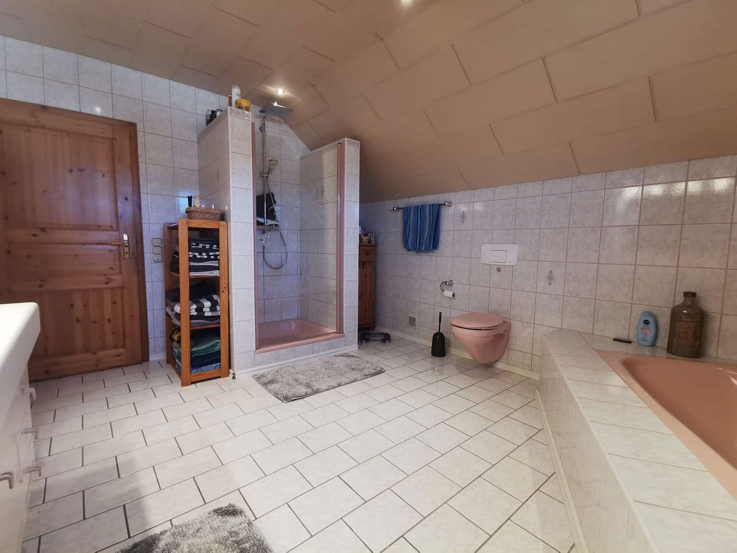 Predaj domu 260 m², pozemek 830 m², Windeck, Severné Porýnie - Westfálsko Predaj domu 260 m², pozemek 830 m², Windeck, Severné Porýnie - Westfálsko