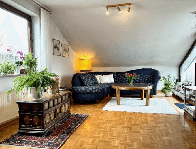 Prenájom bytu 2-izbový 67 m², Hoffmannstr. 27, Leonberg, Bádensko-Wurttembersko Prenájom bytu 2-izbový 67 m², Hoffmannstr. 27, Leonberg, Bádensko-Wurttembersko