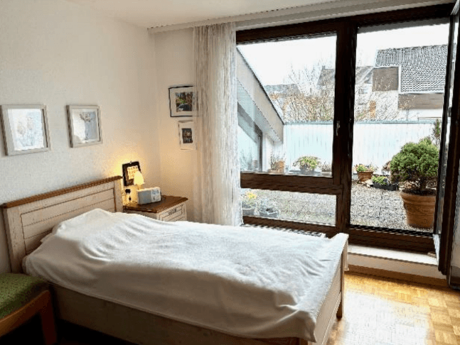 Prenájom bytu 2-izbový 67 m², Hoffmannstr. 27, Leonberg, Bádensko-Wurttembersko Prenájom bytu 2-izbový 67 m², Hoffmannstr. 27, Leonberg, Bádensko-Wurttembersko