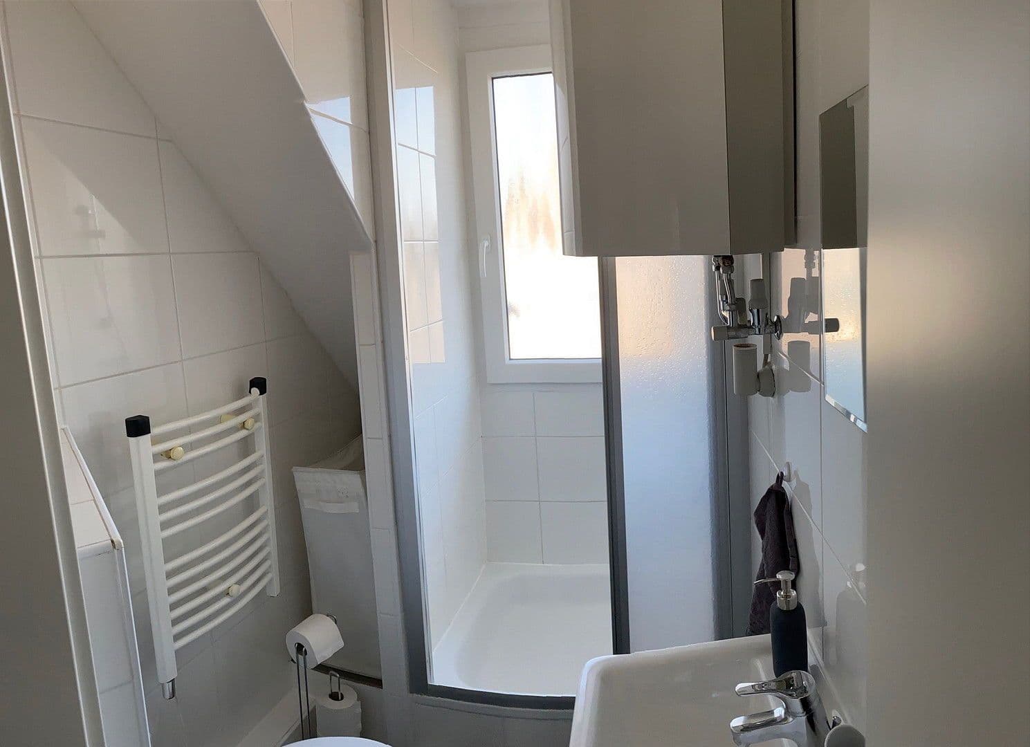 Prenájom bytu 2-izbový 35 m², Mannheim, Bádensko-Wurttembersko Prenájom bytu 2-izbový 35 m², Mannheim, Bádensko-Wurttembersko