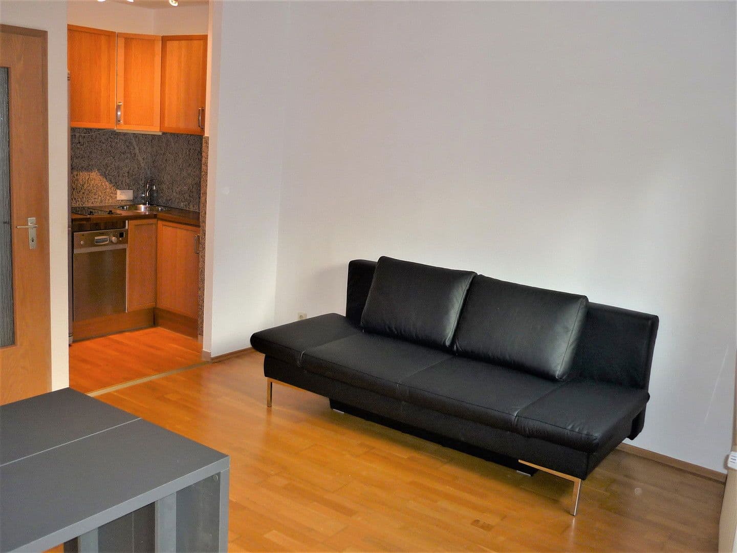 Prenájom bytu 2-izbový 41 m², Albrecht-Dürer-Platz Nr. 5, Nürnberg, Bavorsko Prenájom bytu 2-izbový 41 m², Albrecht-Dürer-Platz Nr. 5, Nürnberg, Bavorsko