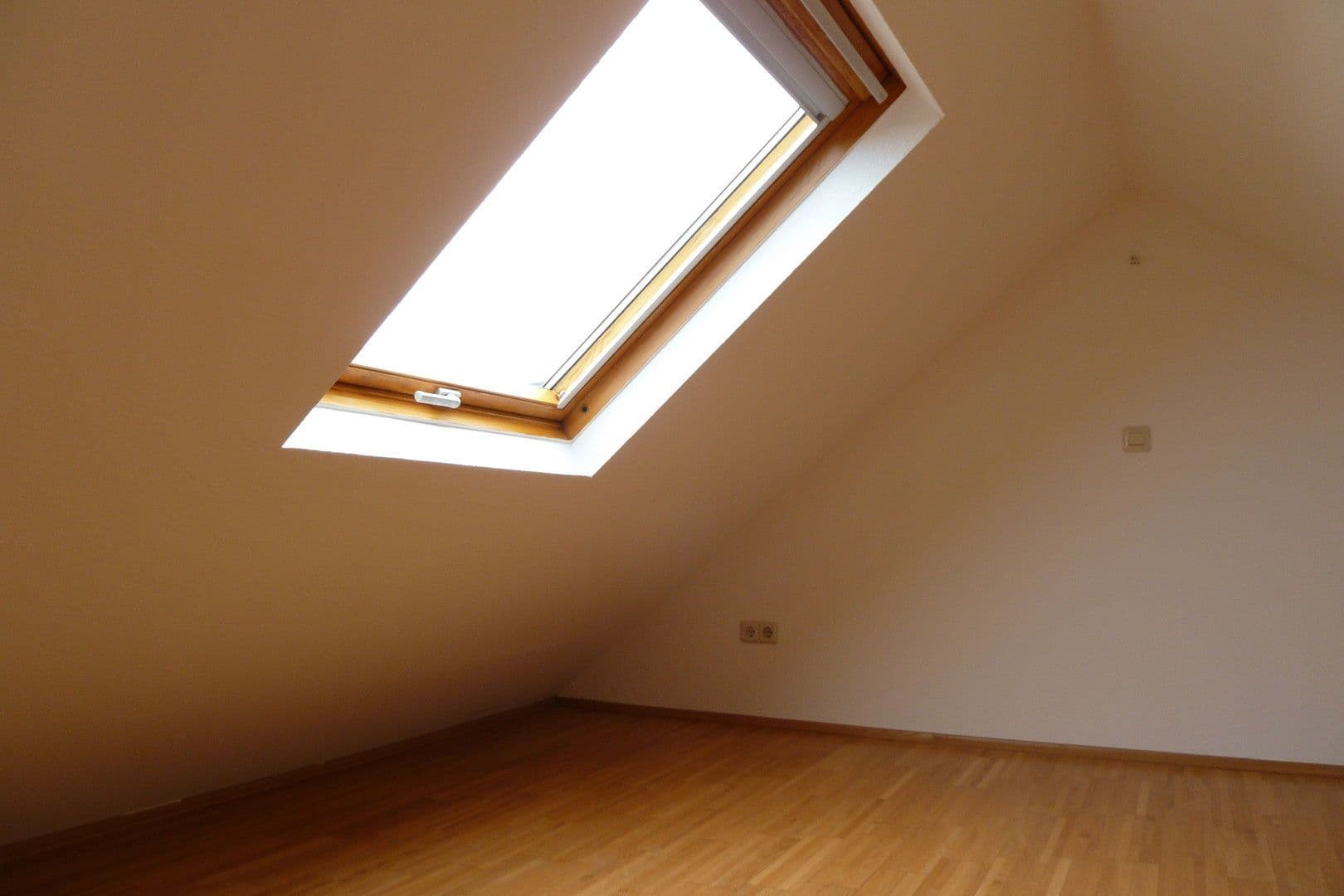 Prenájom bytu 2-izbový 64 m², Melanchthonstraße 63, Krefeld, Severné Porýnie - Westfálsko Prenájom bytu 2-izbový 64 m², Melanchthonstraße 63, Krefeld, Severné Porýnie - Westfálsko