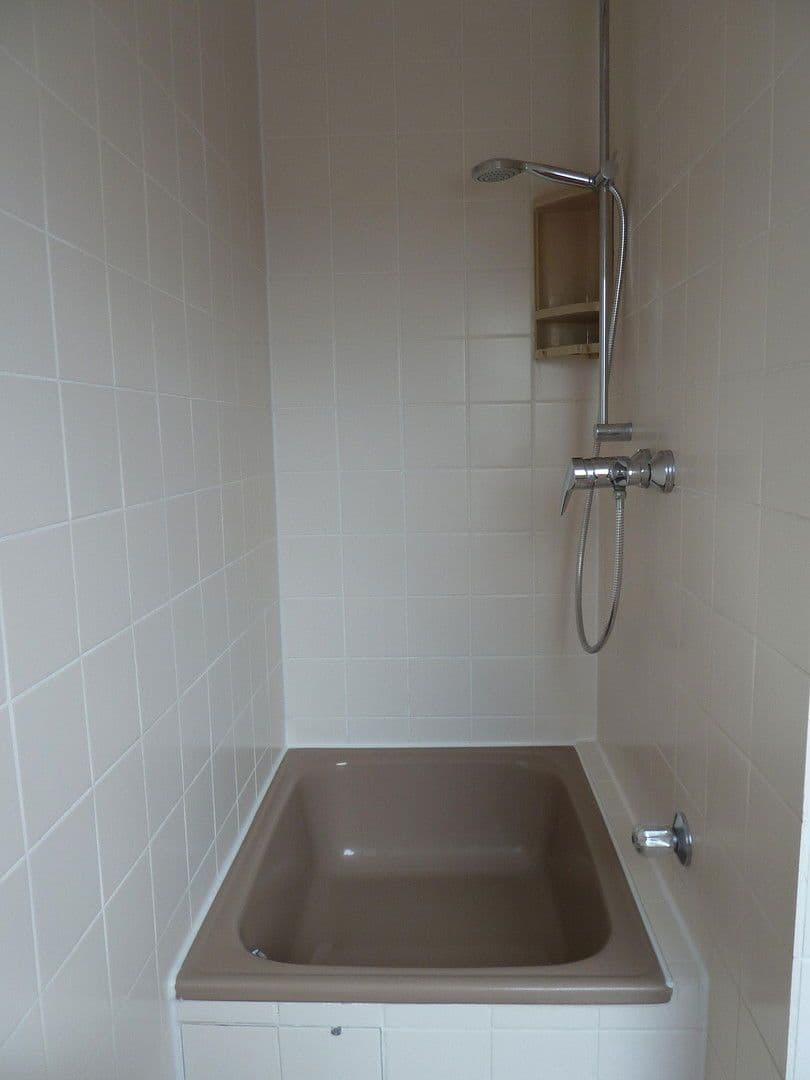 Prenájom bytu 2-izbový 64 m², Melanchthonstraße 63, Krefeld, Severné Porýnie - Westfálsko Prenájom bytu 2-izbový 64 m², Melanchthonstraße 63, Krefeld, Severné Porýnie - Westfálsko