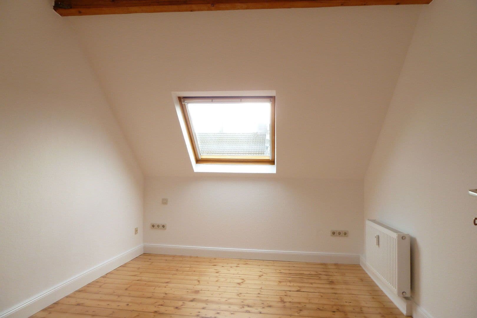 Prenájom bytu 2-izbový 64 m², Melanchthonstraße 63, Krefeld, Severné Porýnie - Westfálsko Prenájom bytu 2-izbový 64 m², Melanchthonstraße 63, Krefeld, Severné Porýnie - Westfálsko