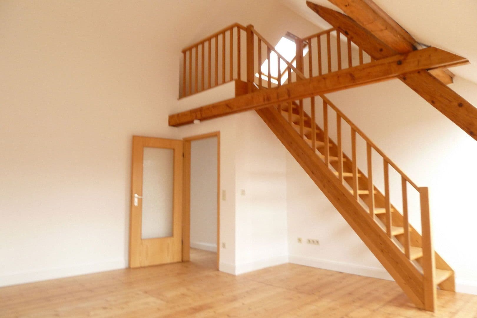 Prenájom bytu 2-izbový 64 m², Melanchthonstraße 63, Krefeld, Severné Porýnie - Westfálsko Prenájom bytu 2-izbový 64 m², Melanchthonstraße 63, Krefeld, Severné Porýnie - Westfálsko