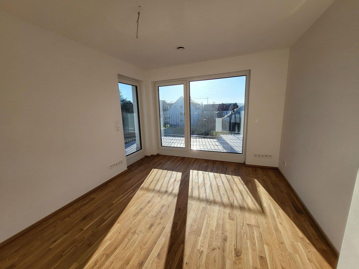 Prenájom bytu 4-izbový 136 m², Kehrstraße 8b, Göttingen, Dolné Sasko Prenájom bytu 4-izbový 136 m², Kehrstraße 8b, Göttingen, Dolné Sasko