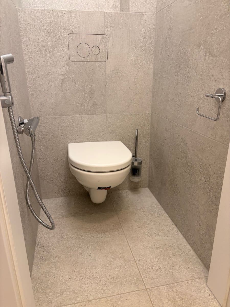 Prenájom bytu 2-izbový 42 m², Kloboučnická, Praha, Praha Prenájom bytu 2-izbový 42 m², Kloboučnická, Praha, Praha