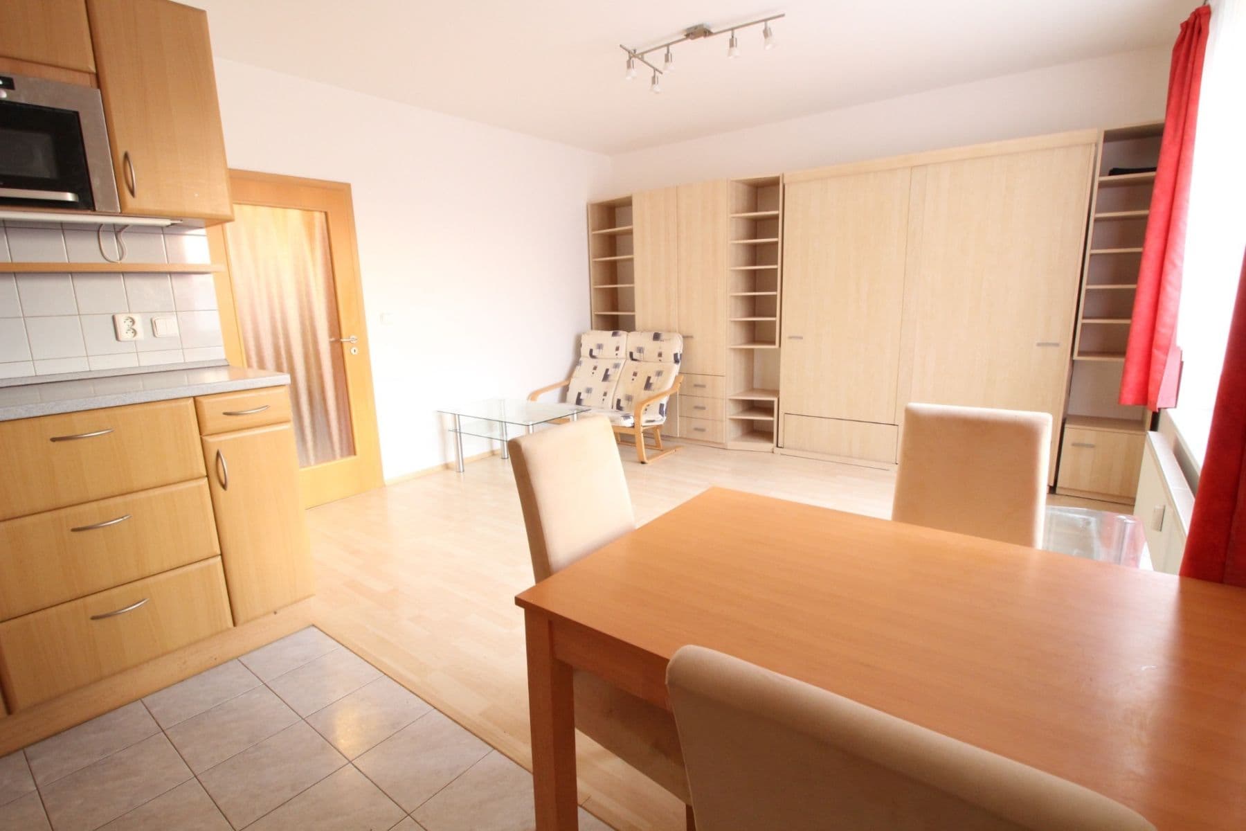 Prenájom bytu 1-izbový 34 m², Mattioliho, Praha, Praha Prenájom bytu 1-izbový 34 m², Mattioliho, Praha, Praha