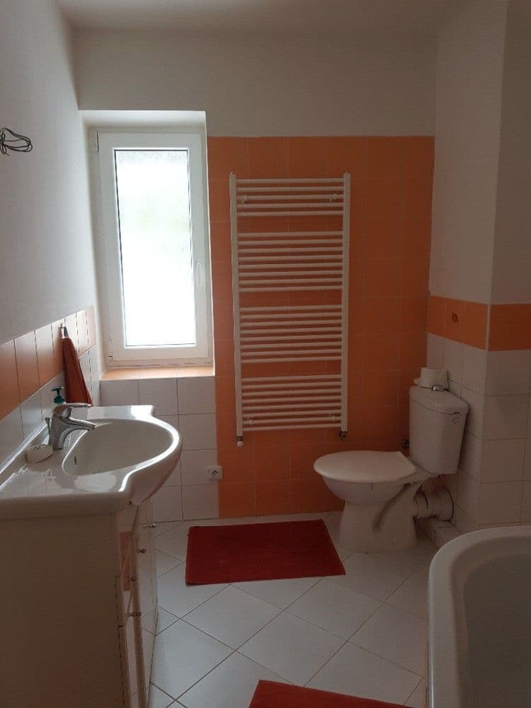 Prenájom bytu 3-izbový 63 m², Zderazská, Praha, Praha Prenájom bytu 3-izbový 63 m², Zderazská, Praha, Praha