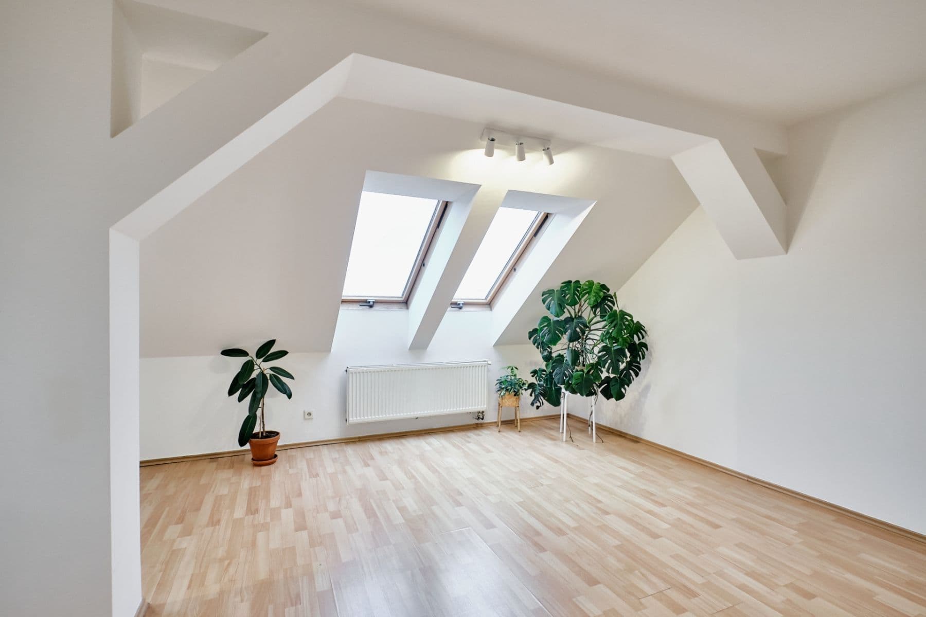 Prenájom bytu 1-izbový 35 m², Vítkova, Praha, Praha Prenájom bytu 1-izbový 35 m², Vítkova, Praha, Praha