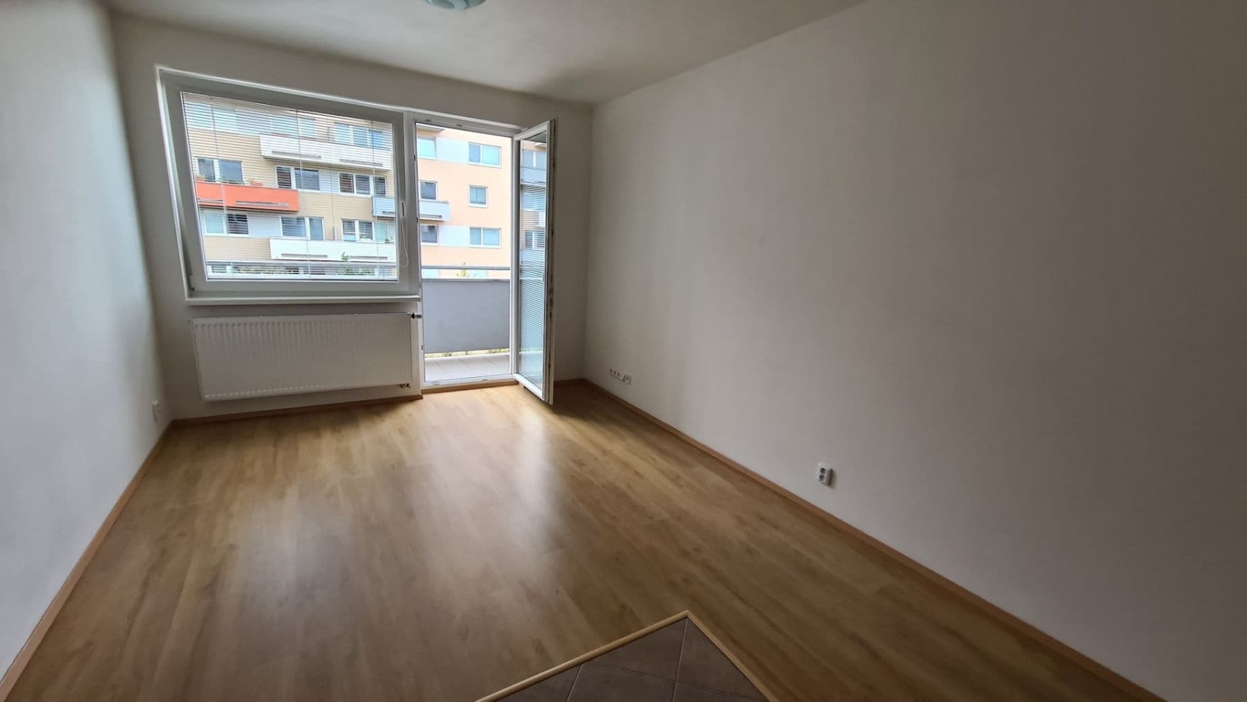 Predaj bytu 1-izbový 26 m², Hornoměcholupská, Praha, Praha Predaj bytu 1-izbový 26 m², Hornoměcholupská, Praha, Praha