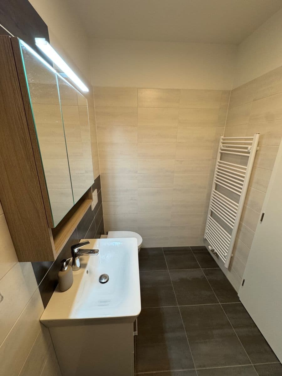 Prenájom bytu 1-izbový 37 m², Petra Bezruče, Jevíčko, Pardubický kraj Prenájom bytu 1-izbový 37 m², Petra Bezruče, Jevíčko, Pardubický kraj