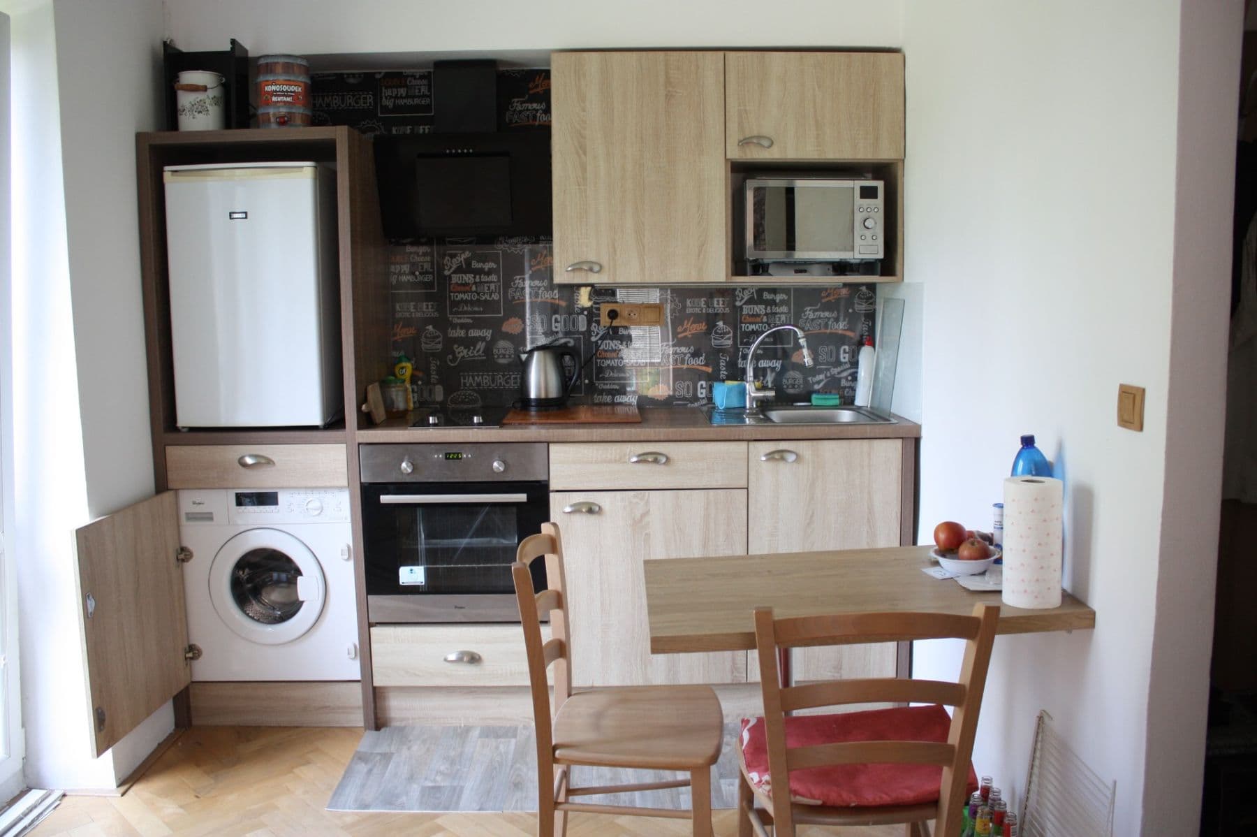 Prenájom bytu 1-izbový 28 m², Čujkovova, Ostrava, Moravskoslezský kraj Prenájom bytu 1-izbový 28 m², Čujkovova, Ostrava, Moravskoslezský kraj