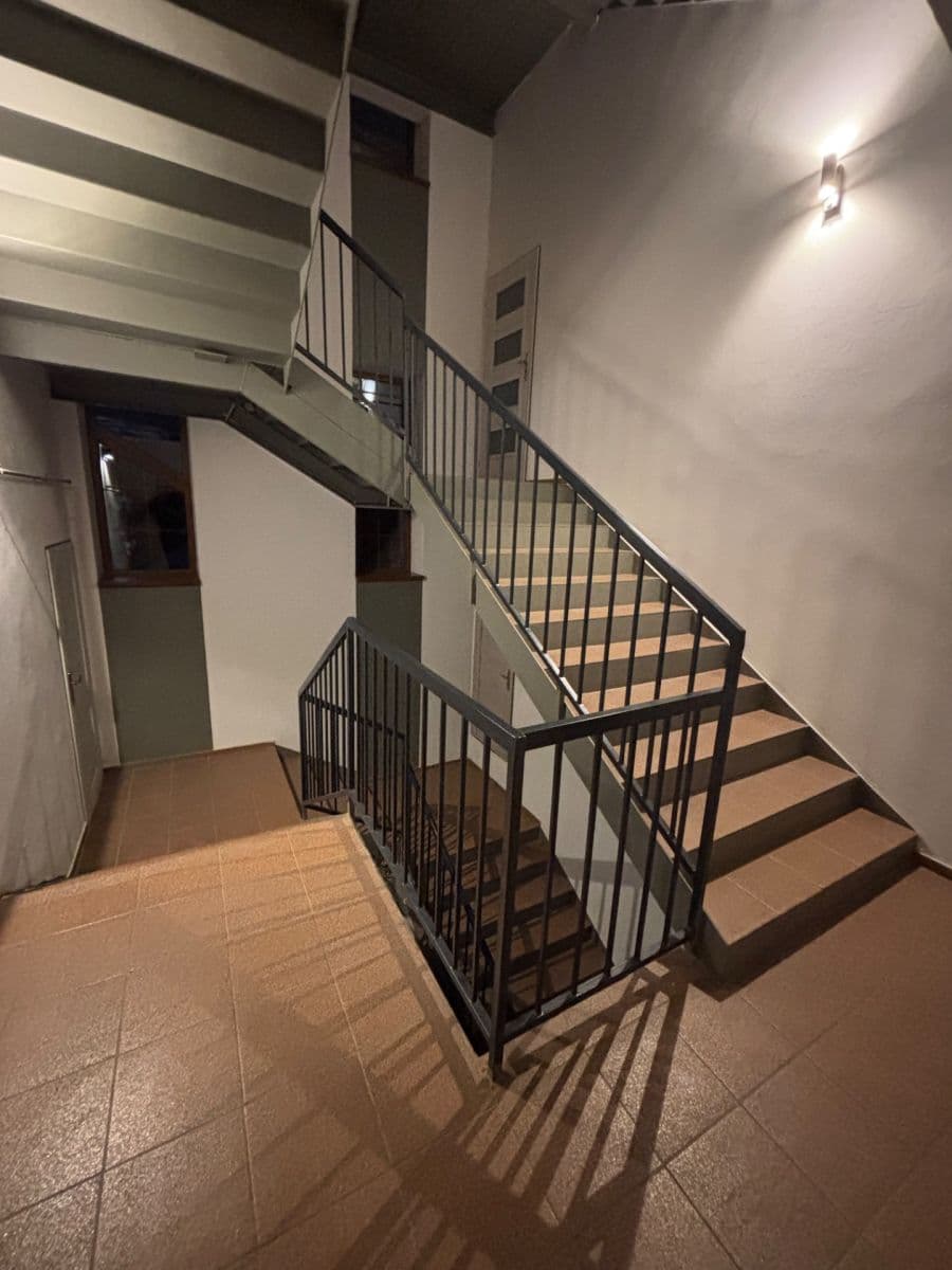 Prenájom bytu 1-izbový 45 m², Orlí, Liberec, Liberecký kraj Prenájom bytu 1-izbový 45 m², Orlí, Liberec, Liberecký kraj