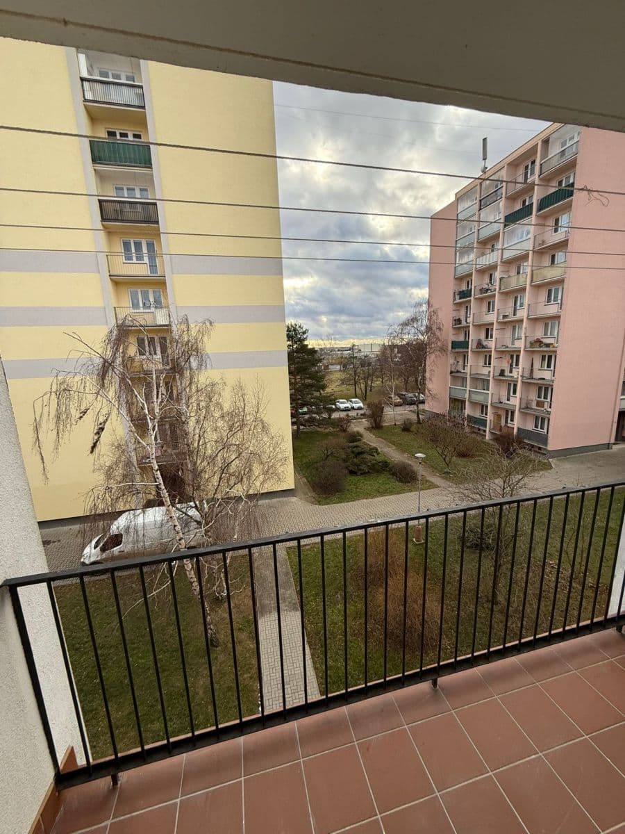 Prenájom bytu 2-izbový 46 m², Komenského, Odolena Voda, Středočeský kraj Prenájom bytu 2-izbový 46 m², Komenského, Odolena Voda, Středočeský kraj