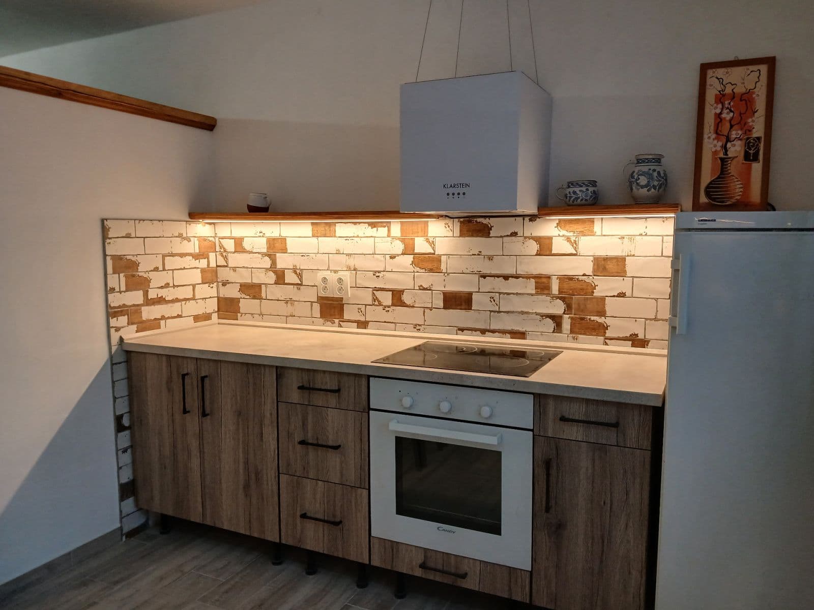 Prenájom bytu 1-izbový 60 m², Merboltice, Ústecký kraj Prenájom bytu 1-izbový 60 m², Merboltice, Ústecký kraj