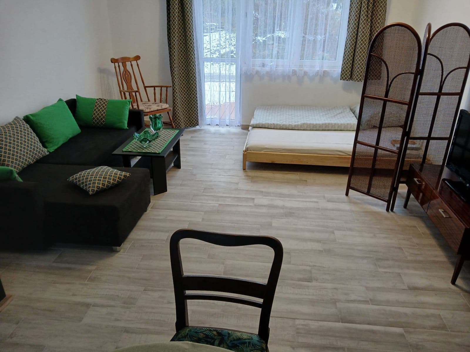 Prenájom bytu 1-izbový 60 m², Merboltice, Ústecký kraj Prenájom bytu 1-izbový 60 m², Merboltice, Ústecký kraj