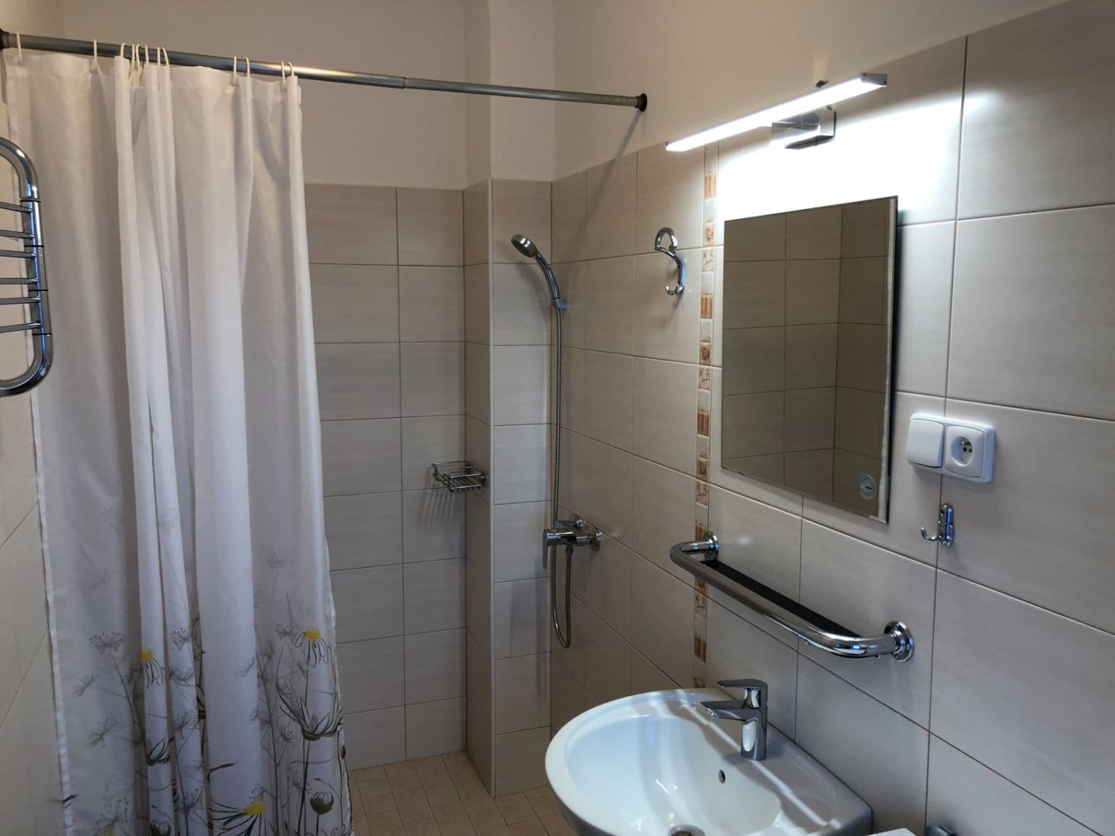 Prenájom bytu 1-izbový 30 m², Eliášova, Brno, Jihomoravský kraj Prenájom bytu 1-izbový 30 m², Eliášova, Brno, Jihomoravský kraj