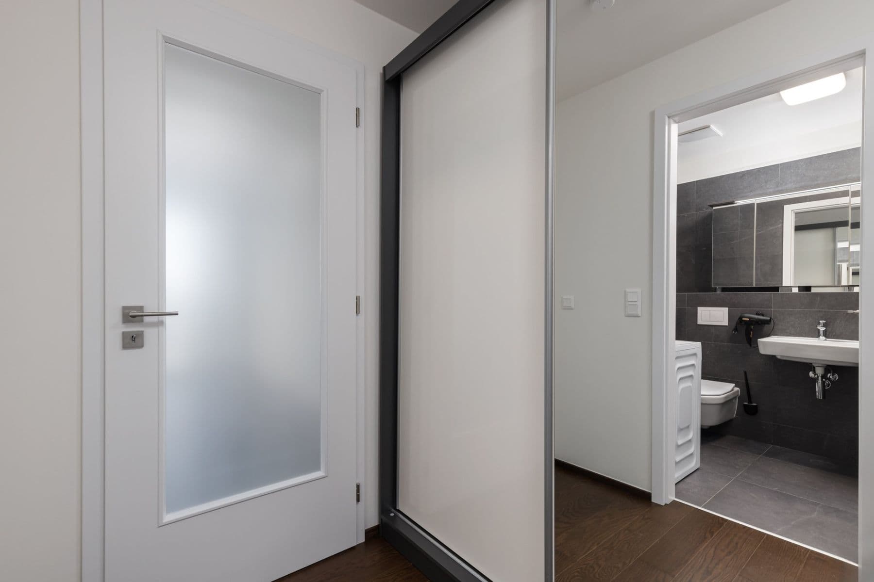 Prenájom bytu 1-izbový 27 m², Hasilova, Praha, Praha Prenájom bytu 1-izbový 27 m², Hasilova, Praha, Praha