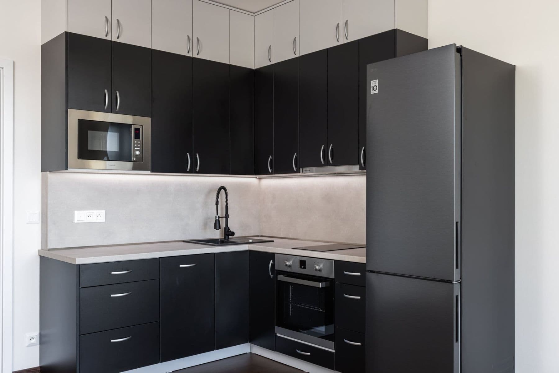 Prenájom bytu 1-izbový 27 m², Hasilova, Praha, Praha Prenájom bytu 1-izbový 27 m², Hasilova, Praha, Praha