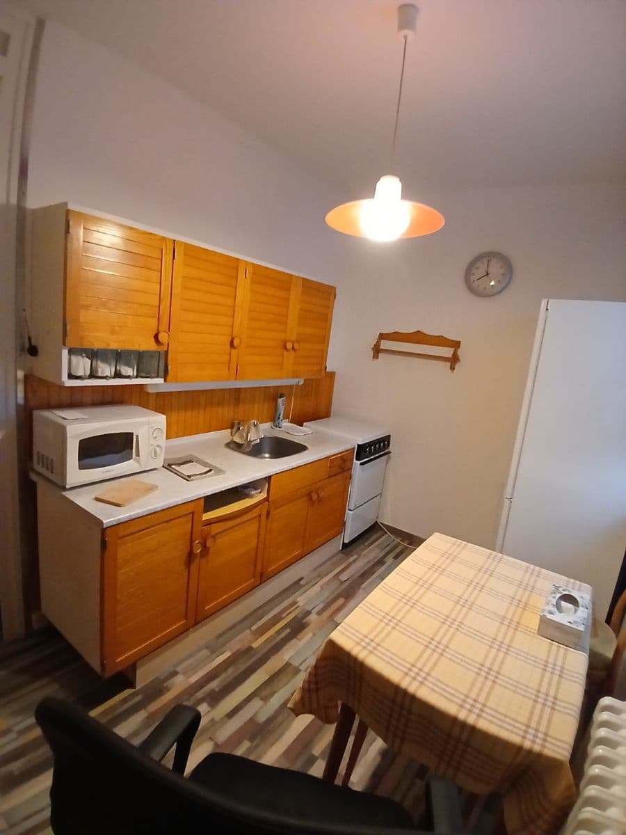 Prenájom bytu 2-izbový 56 m², Tyršova, Zlín, Zlínský kraj Prenájom bytu 2-izbový 56 m², Tyršova, Zlín, Zlínský kraj