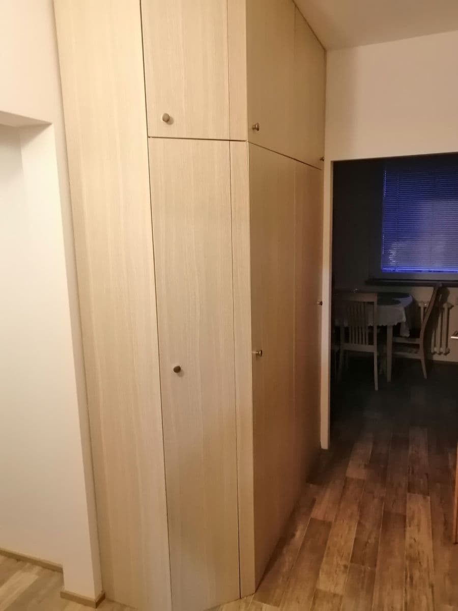 Prenájom bytu 2-izbový 53 m², Dětská, Zlín, Zlínský kraj Prenájom bytu 2-izbový 53 m², Dětská, Zlín, Zlínský kraj