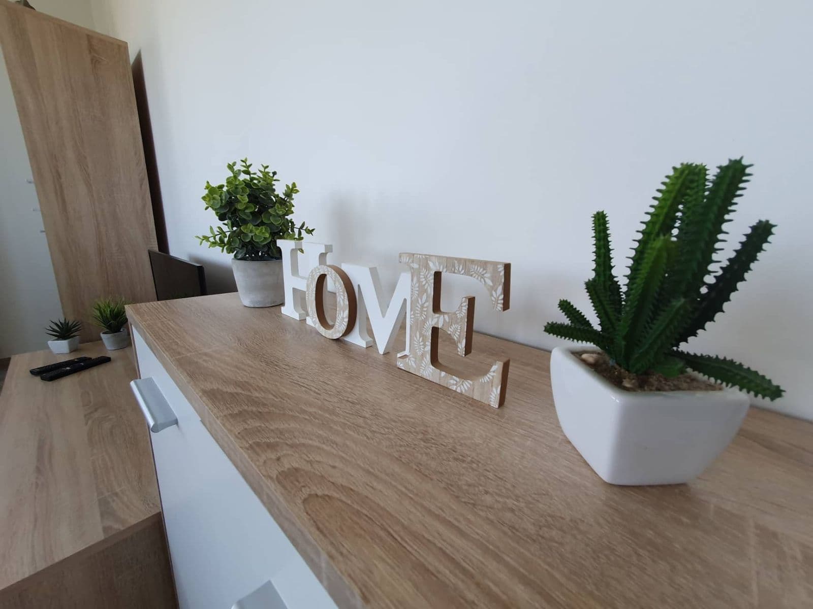 Prenájom bytu 2-izbový 61 m², Edvarda Beneše, Olomouc, Olomoucký kraj Prenájom bytu 2-izbový 61 m², Edvarda Beneše, Olomouc, Olomoucký kraj